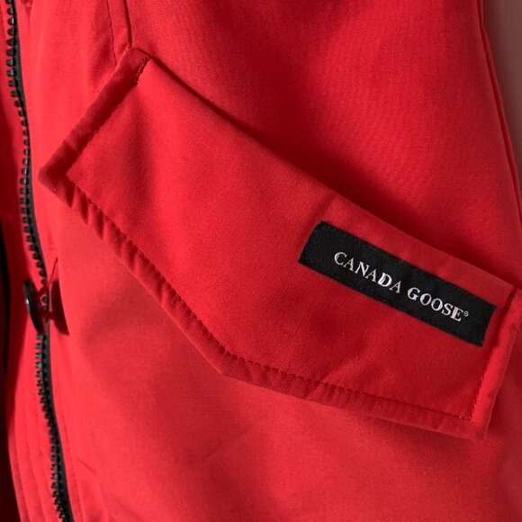 Canada Goose Parka - Picture 3 of 13
